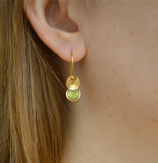24k gold vermeil and peridot earrings. August birthstone earrings.
