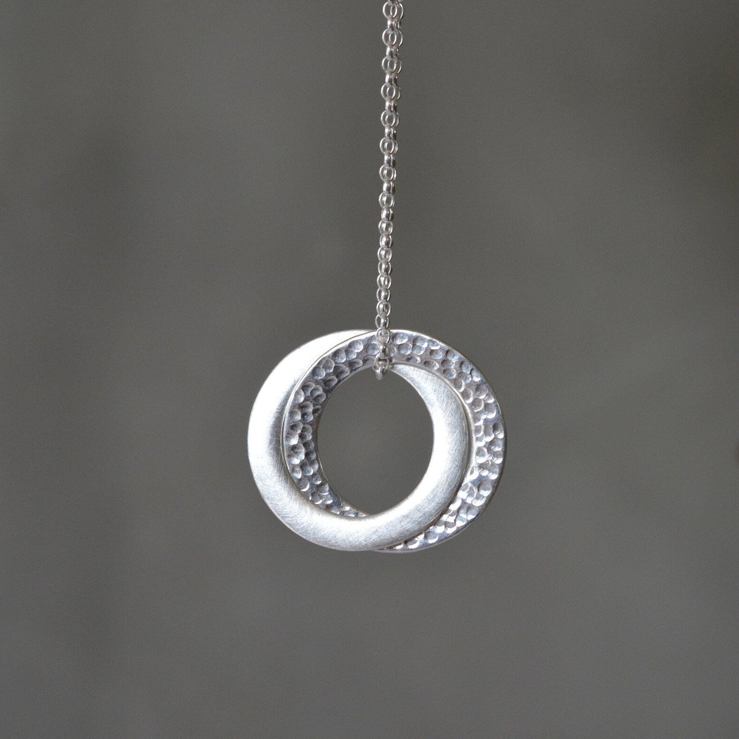 two circles sterling silver pendant necklace