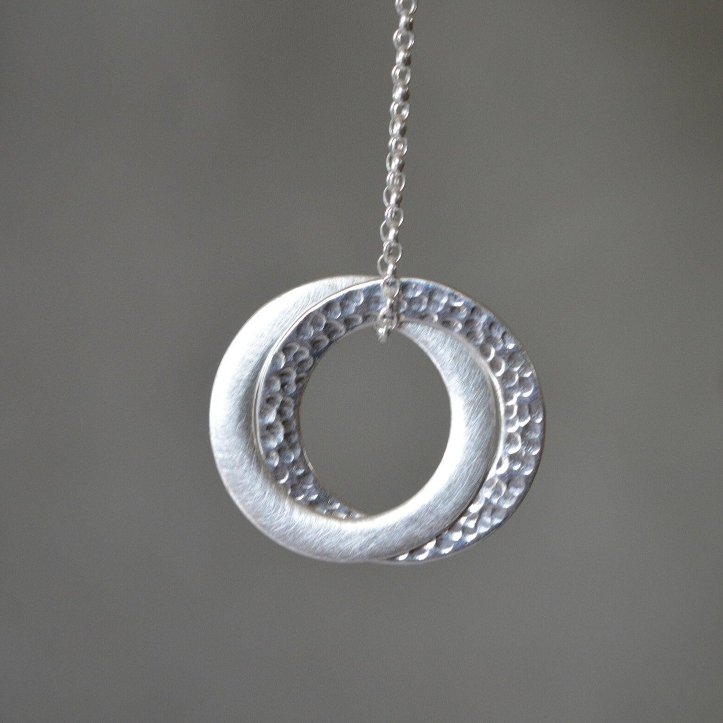 Sterling silver double circle pendant necklace