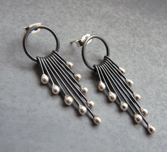 Oxidised sterling silver droplets stud earrings.
