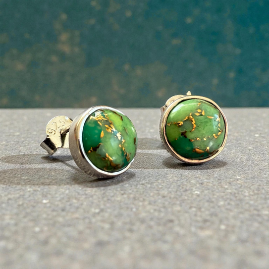 Green Mohave Round Stud Earrings in 925 Sterling Silver