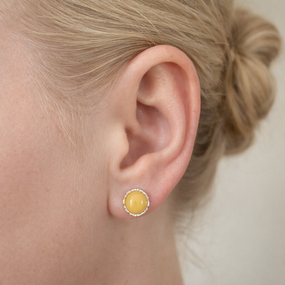Honey Baltic Amber Stud Earrings – Round Amber in 925 Sterling Silver