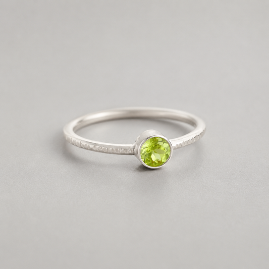Peridot textured sterling silver stackable ring.