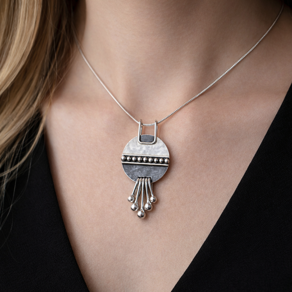 Sterling Silver Disc Necklace.
