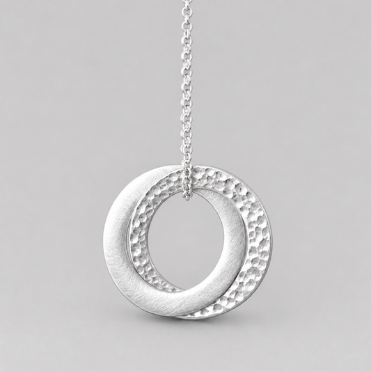 Sterling Silver Interlocking Circle Necklace