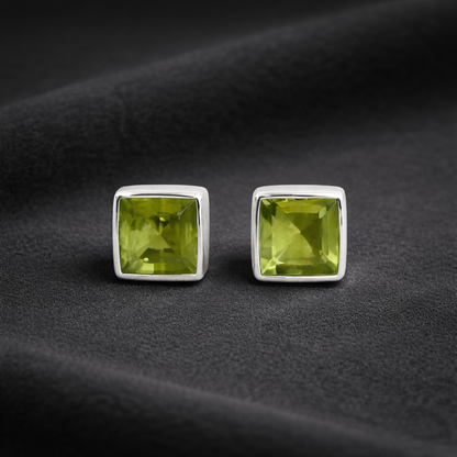 6mm Square Peridot Stud Earrings in 925 Sterling Silver – August Birthstone