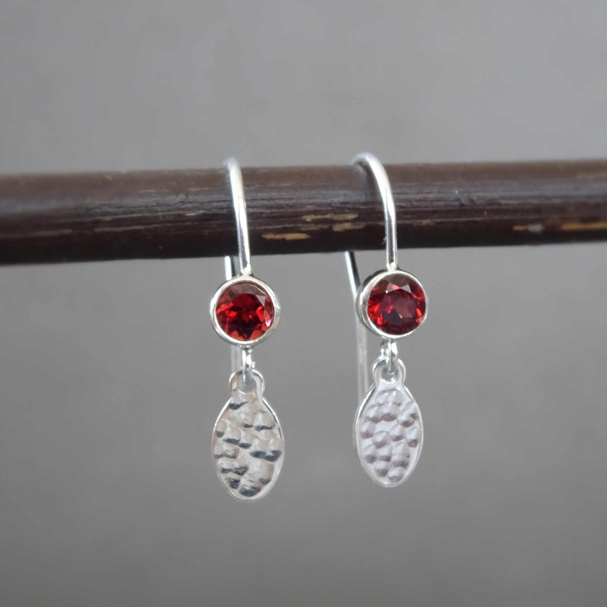 sterling silver garnet earrings